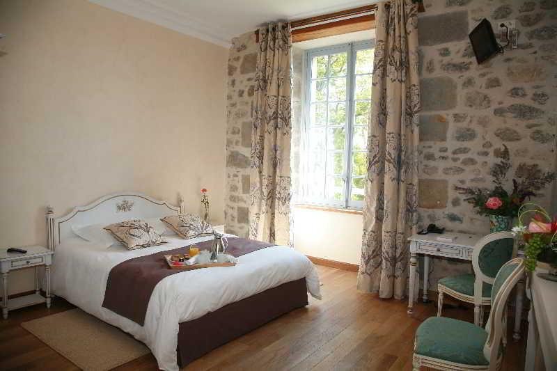 Domaine Saint-Roch Hotel Spa Salzuit Exteriör bild